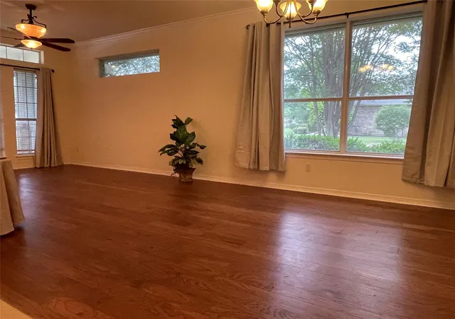 Photo 4 of Single family home for sale at 120 Brazos Dr, Georgetown, TX 78628 | MLS# 7888003 | Listing updated on 2026-06-17