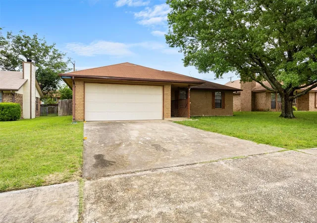 2nd image of 312 Saddle Dr, Copperas Cove, TX 76522 | MLS# 1959455