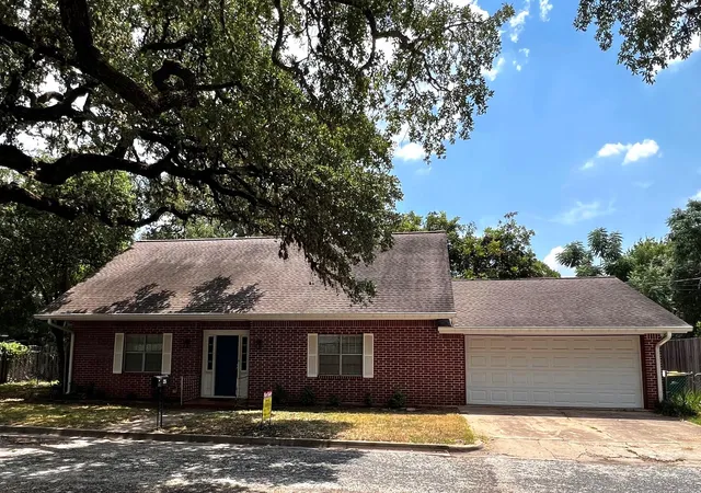Homes for sale in La Grange, TX | 235 W Lower Line St, La Grange, TX 78945 | MLS# 4816100