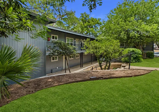 image of 3008 Cedar St #4, Austin, TX 78705 | MLS# 7080393