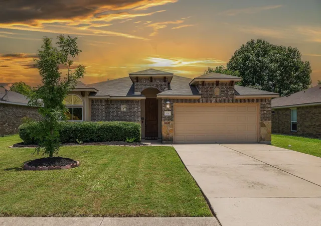 22nd image of 106 Legends Of Hutto Trl, Hutto, TX 78634 | MLS# 1696535