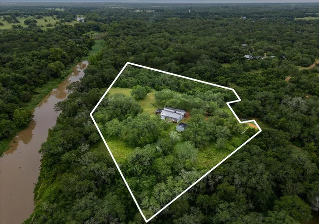 1st image of 200 Desiderata Dr, Smithville, TX 78957 | MLS# 9133323