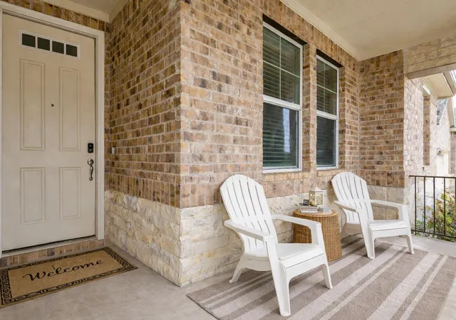 3rd image of 261 Cathedral Mountain Dr, Dripping Springs, TX 78620 | MLS# 9635799