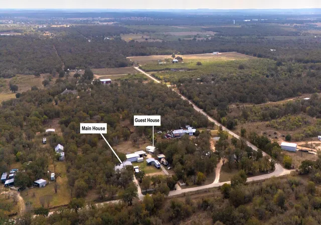 2nd image of 771 Hillje Rd, Kingsbury, TX 78638 | MLS# 3290192