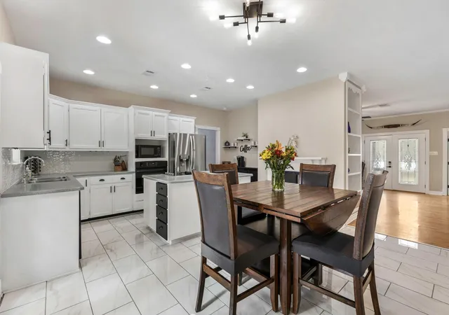 4th image of 771 Hillje Rd, Kingsbury, TX 78638 | MLS# 3290192