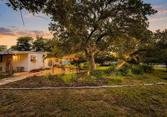 Homes for sale in Marble Falls, TX | 128 E Castlewood Dr, Marble Falls, TX 78654 | MLS# 7990889