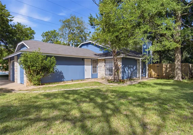 2nd image of 12007 Commonwealth Wy #A & B, Austin, TX 78759 | MLS# 5415537