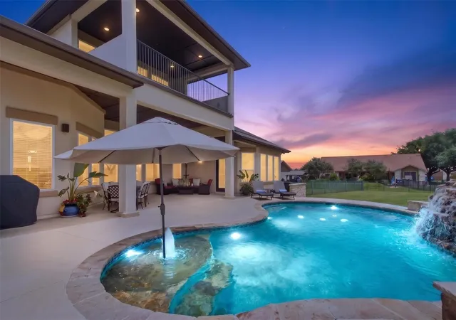 Single family home for sale at 104 Far Meadow Dr, Kingsland, TX 78639 | MLS# 6156970