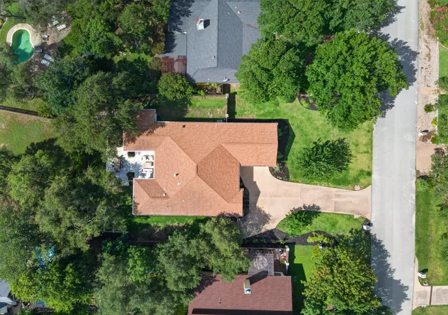 3rd image of 103 Copperleaf Rd, Lakeway, TX 78734 | MLS# 9372800