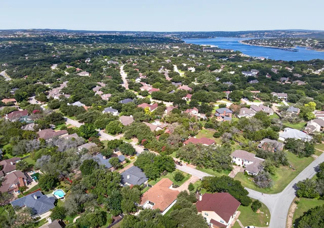 34th image of 103 Copperleaf Rd, Lakeway, TX 78734 | MLS# 9372800
