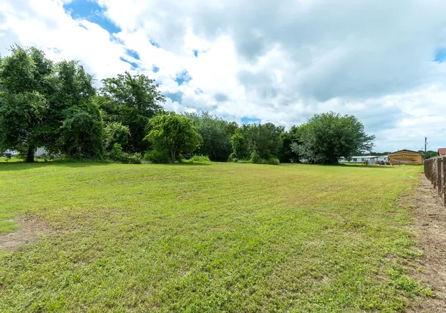 Homes for sale in Schulenburg, TX | 712 South St, Schulenburg, TX 78956 | MLS# 5426684