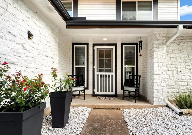 Photo 2 of Single family home for sale at 8536 Birmingham Dr, Austin, TX 78748 | MLS# 5471794 | Listing updated on 2026-08-23