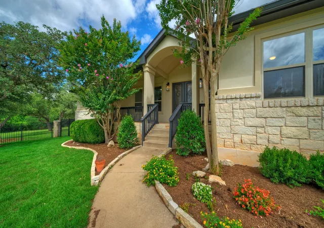 3rd image of 12012 Uplands Ridge Dr, Bee Cave, TX 78738 | MLS# 3633925