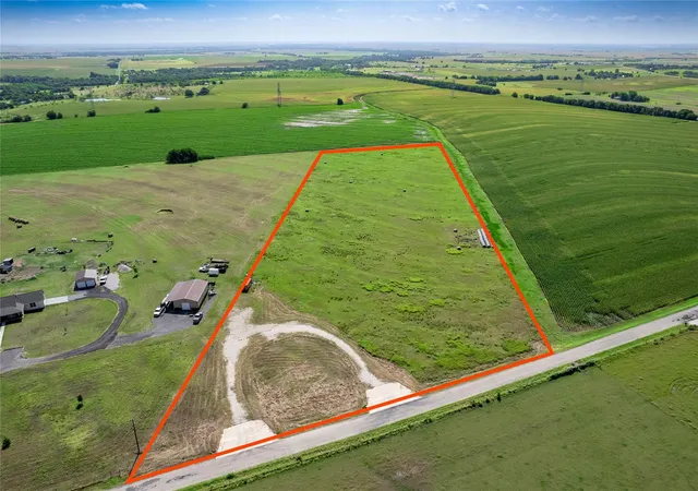 1st image of 500 County Rd 161, Granger, TX 76530 | MLS# 6244047