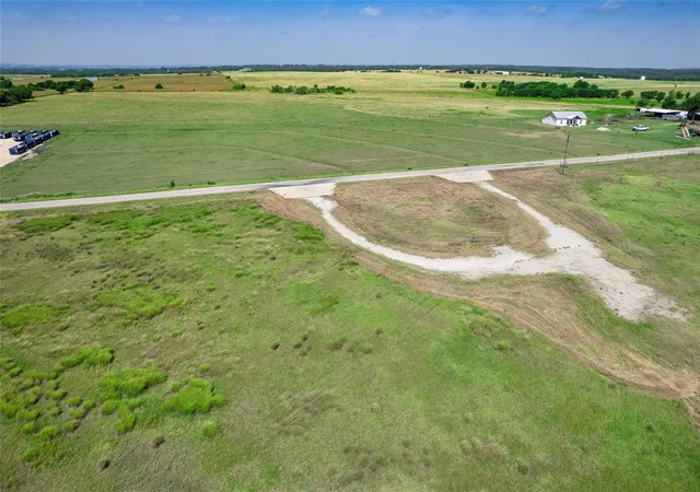 4th image of 500 County Rd 161, Granger, TX 76530 | MLS# 6244047