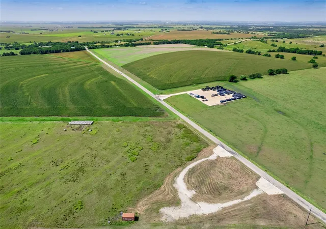 5th image of 500 County Rd 161, Granger, TX 76530 | MLS# 6244047