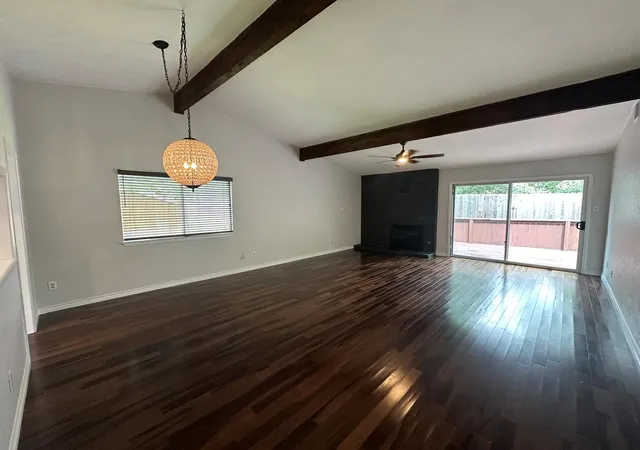 5th image of 9217 Singing Quail Dr #8E, Austin, TX 78758 | MLS# 2356357