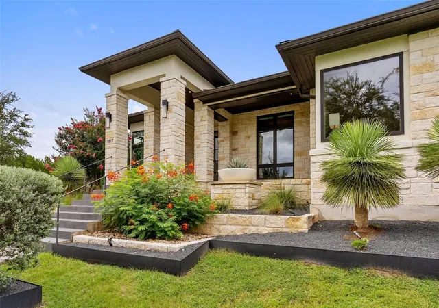 Photo 3 of Mansion for sale at 1817 Knights Chance Ln, Spicewood, TX 78669 | MLS# 3607285 | Listing updated on 2026-06-19