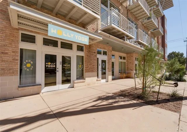 Photo 20 of Condo for sale at 2124 E 6th Street #205, Austin, TX 78702 | MLS# 7478474 | Listing updated on 2026-07-17