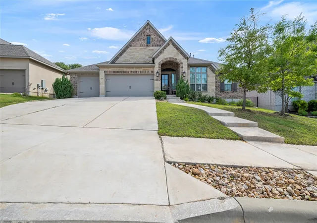 Photo 3 of Single family home for sale at 140 Catani Loop, Georgetown, TX 78628 | MLS# 4279841 | Listing updated on 2026-08-15