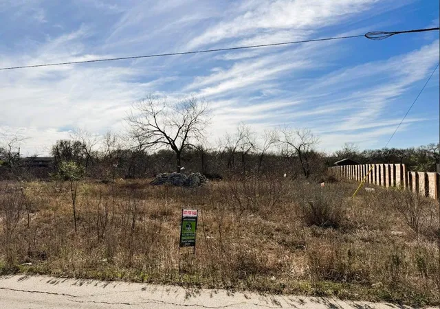 Photo 2 of Land for sale at 133 Blushing Dr, Cedar Creek, TX 78612 | MLS# 8322368 | Listing updated on 2026-07-26