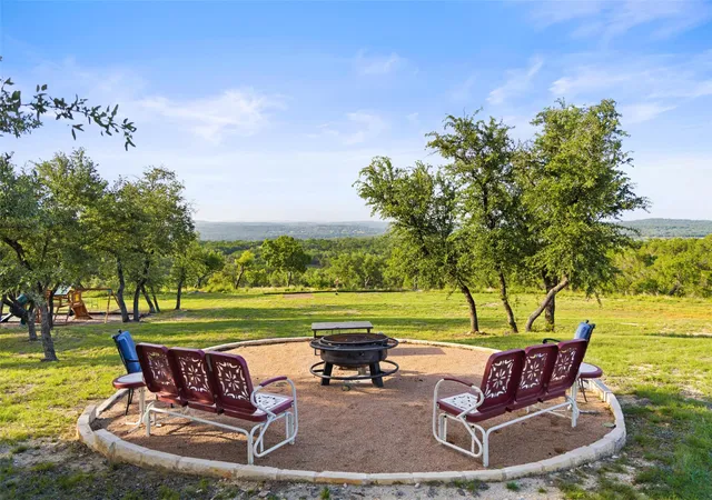 Photo 3 of House for sale at 830 Ulrich Rd, Johnson City, TX 78636 | MLS# 8915046 | Listing updated on 2026-09-30