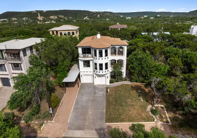 Photo 4 of Single family home for sale at 8117 Joy Rd, Volente, TX 78641 | MLS# 1558221 | Listing updated on 2026-06-27