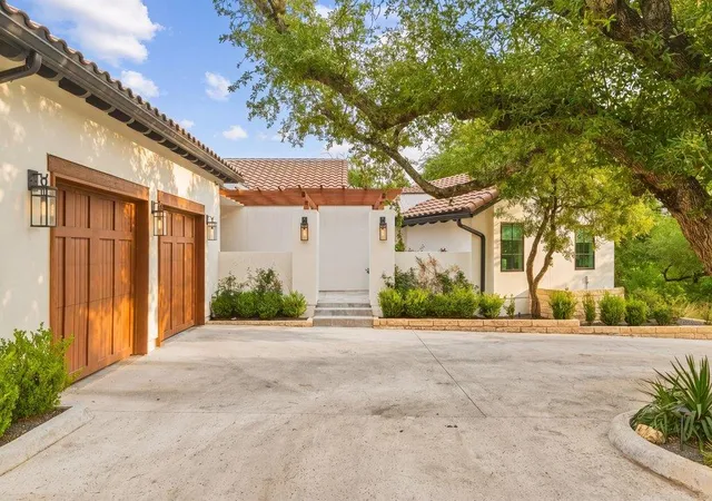 40th image of 28 Club Estates Pkwy, The Hills, TX 78738 | MLS# 7177412