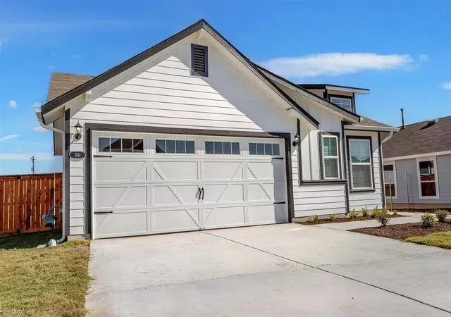 2nd image of 341 W Spiny Lizard Ln W, San Marcos, TX 78666 | MLS# 5164447