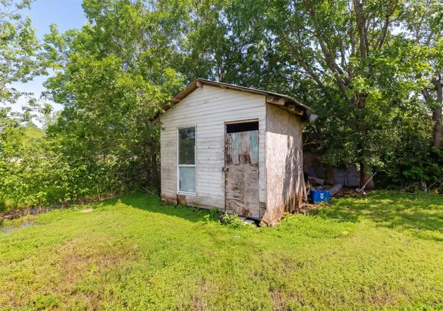 12th image of 310 E Parsons St, Manor, TX 78653 | MLS# 1120529