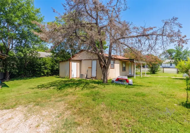 3rd image of 310 E Parsons St, Manor, TX 78653 | MLS# 1120529