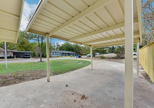 39th image of 202 E Caddo St, Austin, TX 78753 | MLS# 5715681