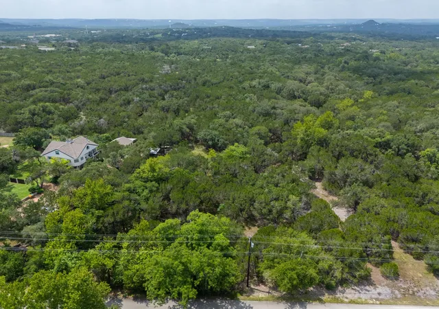 1st image of 401 Mountain Crest Dr, Wimberley, TX 78676 | MLS# 7643568
