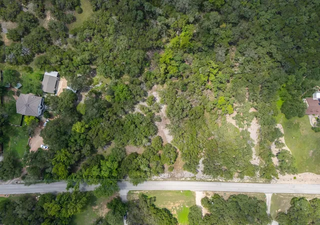 5th image of 401 Mountain Crest Dr, Wimberley, TX 78676 | MLS# 7643568