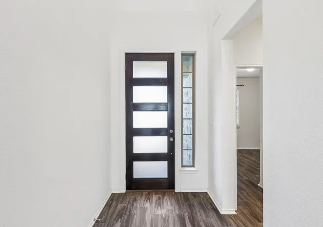 Photo 3 of Single family home for sale at 1432 Morning View Rd, Georgetown, TX 78628 | MLS# 5646928 | Listing updated on 2026-10-05