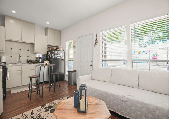 image of 3000 Guadalupe St #102, Austin, TX 78705 | MLS# 4055265