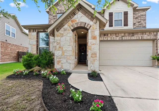 Photo 39 of Single family home for sale at 214 Cyril Dr, Hutto, TX 78634 | MLS# 3719939 | Listing updated on 2026-08-08