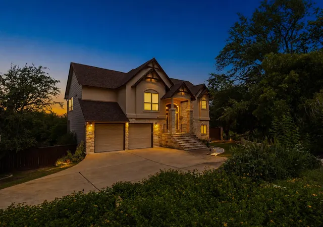1st image of 700 Augusta Cir N, Lago Vista, TX 78645 | MLS# 4233335