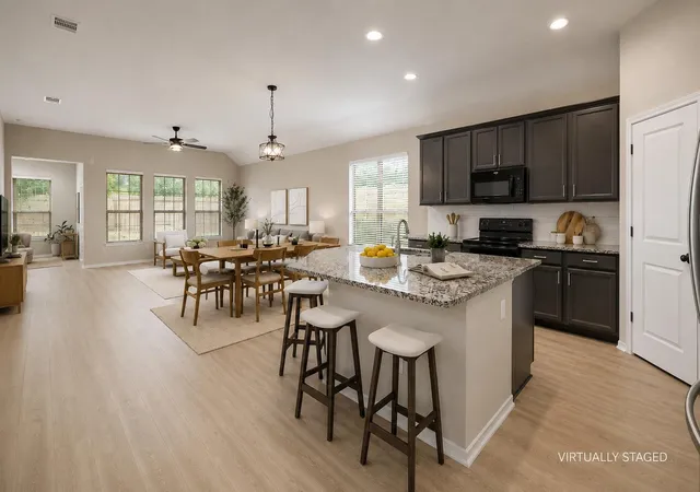 Photo 3 of Single family home for sale at 127 Scotsburg St, Hutto, TX 78634 | MLS# 3934831 | Listing updated on 2026-08-15