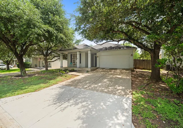 Photo 3 of Single family home for sale at 513 Tobin Dr, Buda, TX 78610 | MLS# 8749914 | Listing updated on 2026-09-20