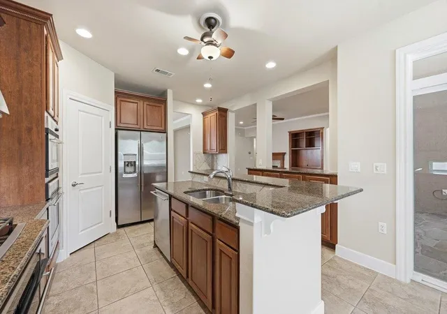 Photo 3 of Single family home for sale at 207 Breezeway Ln, Georgetown, TX 78633 | MLS# 1451858 | Listing updated on 2026-08-21