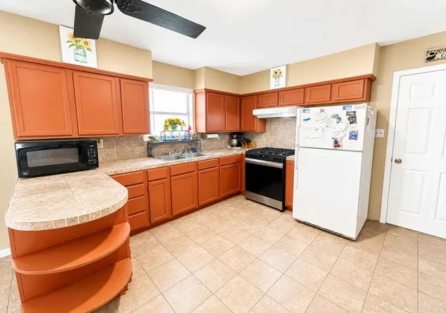 Homes for sale in Bertram, TX | 650 W Vaughan St, Bertram, TX 78605 | MLS# 3903945