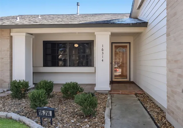 Photo 1 of Single family home for sale at 16314 Falcon Hl St, San Antonio, TX 78247 | MLS# 7091152 | Listing updated on 2026-09-12
