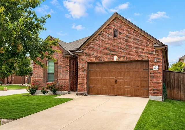 Photo 2 of Single family home for sale at 1428 Macfarland St, Leander, TX 78641 | MLS# 6493687 | Listing updated on 2026-10-07