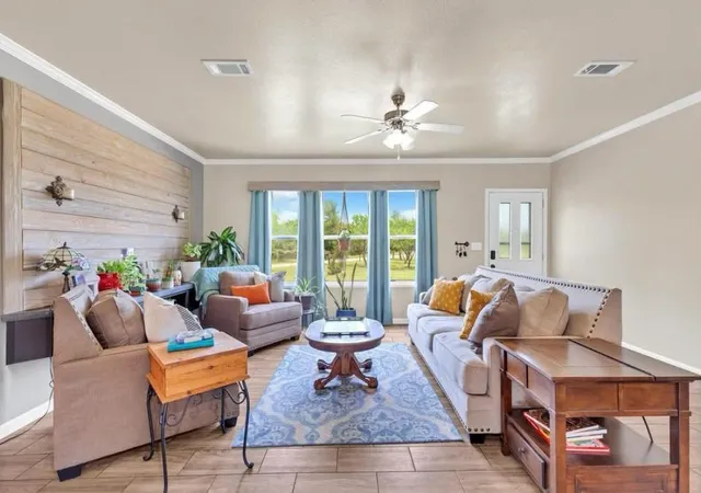 4th image of 213 River Front Dr, Cedar Creek, TX 78612 | MLS# 2032025