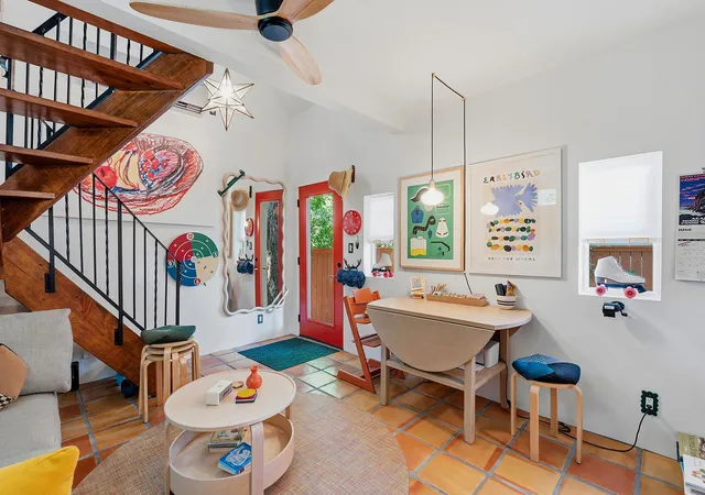 image of 2519 E 4Th St, Austin, TX 78702
