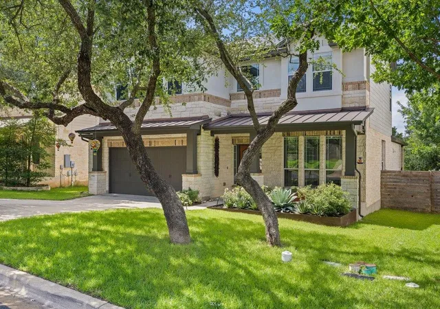 Photo 2 of Single family home for sale at 11521 Cherisse Dr, Austin, TX 78739 | MLS# 7821055 | Listing updated on 2026-09-19