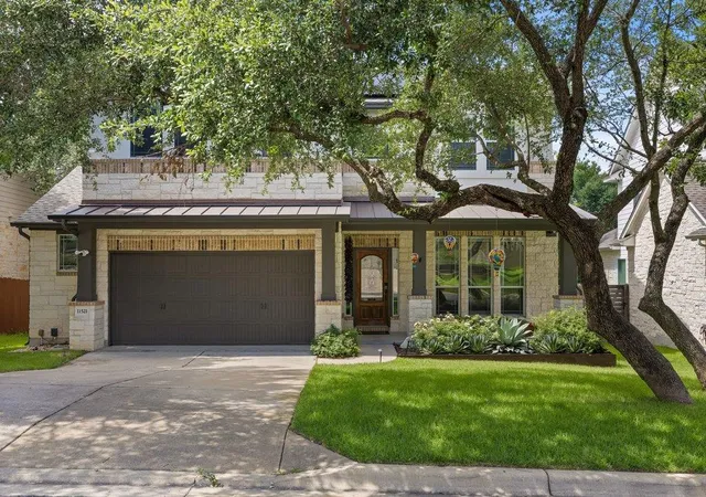 Photo 3 of Single family home for sale at 11521 Cherisse Dr, Austin, TX 78739 | MLS# 7821055 | Listing updated on 2026-09-19