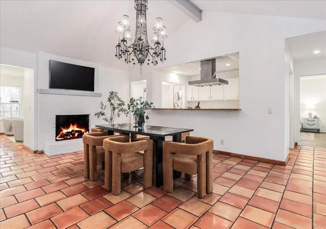 Photo 2 of Single family home for sale at 4805 Canyonbend Cir, Austin, TX 78735 | MLS# 6307008 | Listing updated on 2026-09-19