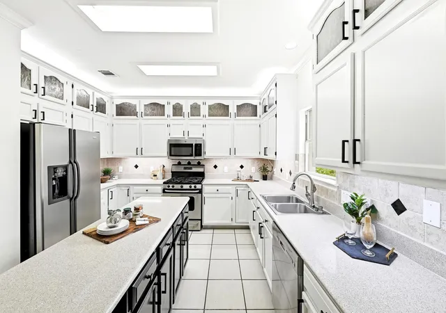 Photo 3 of Single family home for sale at 15525 Ozone Pl, Austin, TX 78728 | MLS# 2424400 | Listing updated on 2026-09-15
